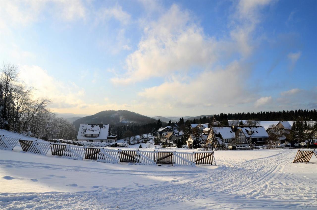 Berggasthof Zur Glocke Winterberg Esterno foto
